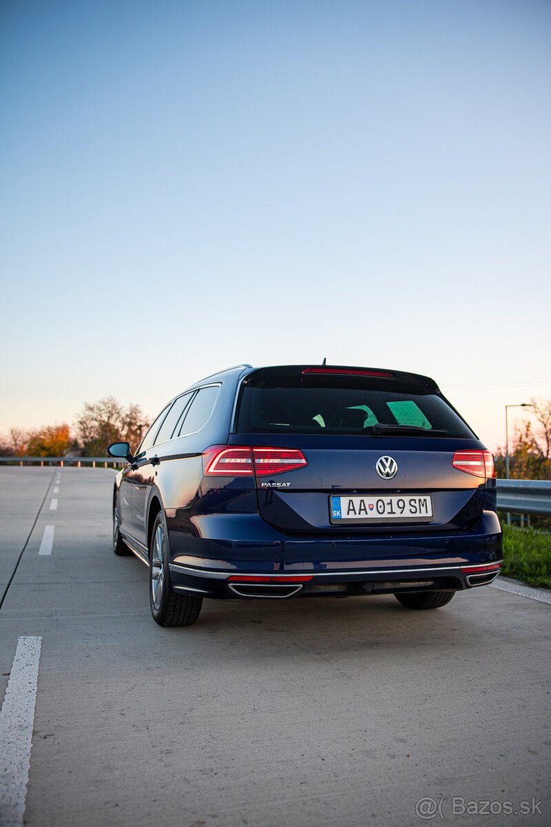 VW Passat R-LINE DSG Ťažné Virtual CarPlay ACC Lane-assist - 5