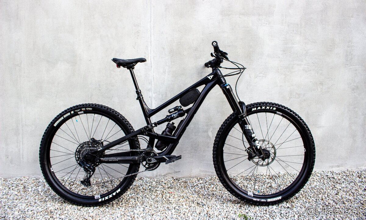 YT CPRA COR "L" GX AKO NOVY - 5