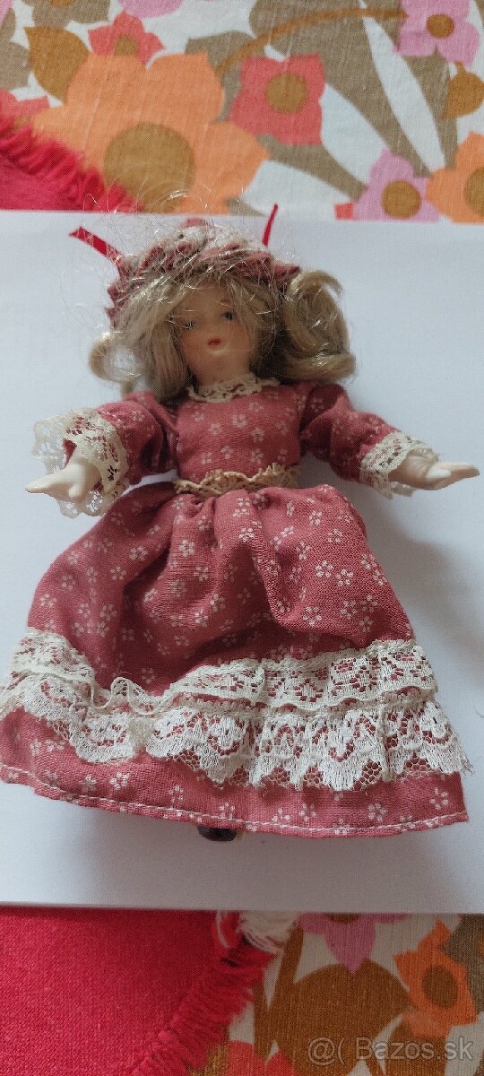 Hračky a poháre - 5