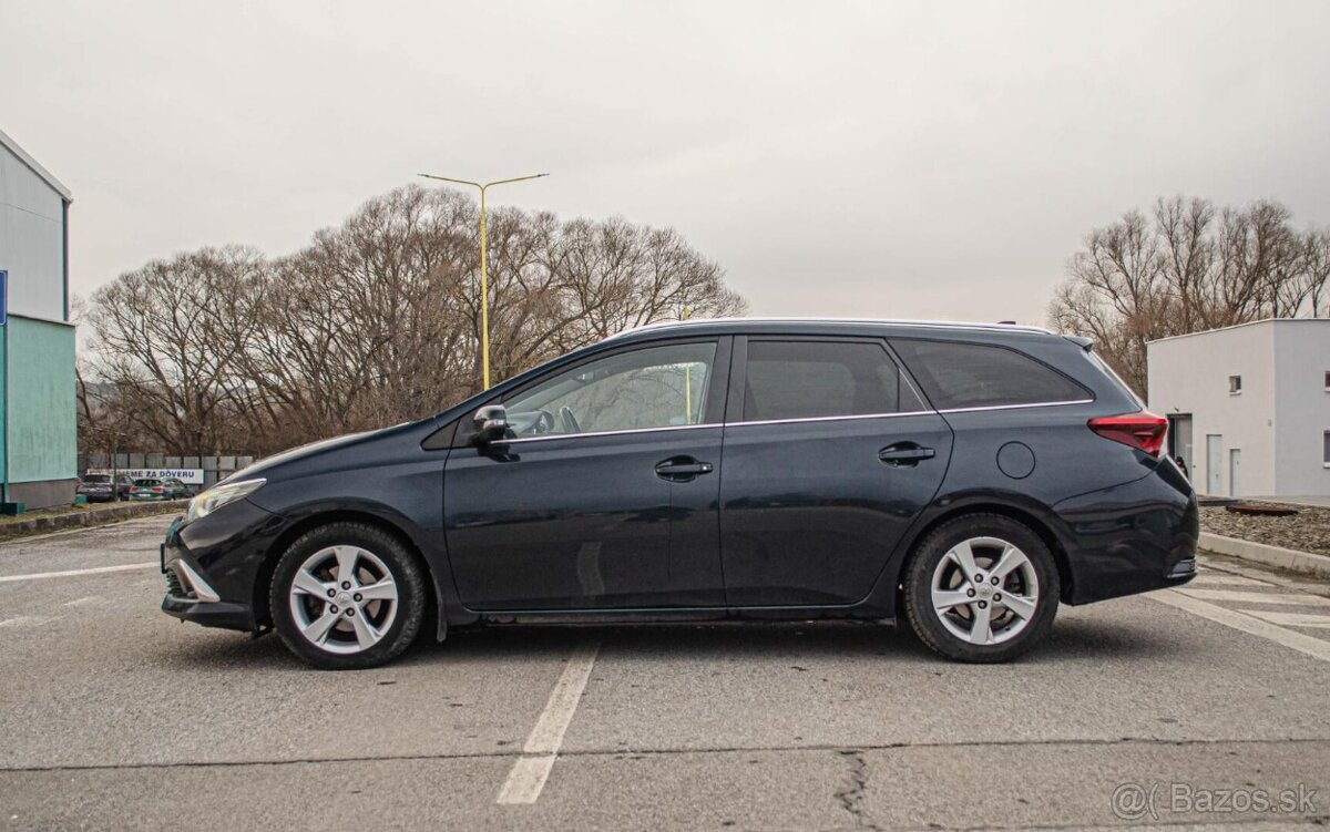 Toyota Auris 1.6i Automat LPG - 5