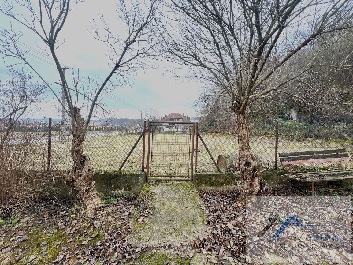 PREDAJ DOM s GARÁŽOU a poz. 2304 m² BRODZANY - 5