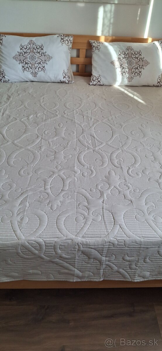 Prehoz na manzelsku postel)Novy - 5