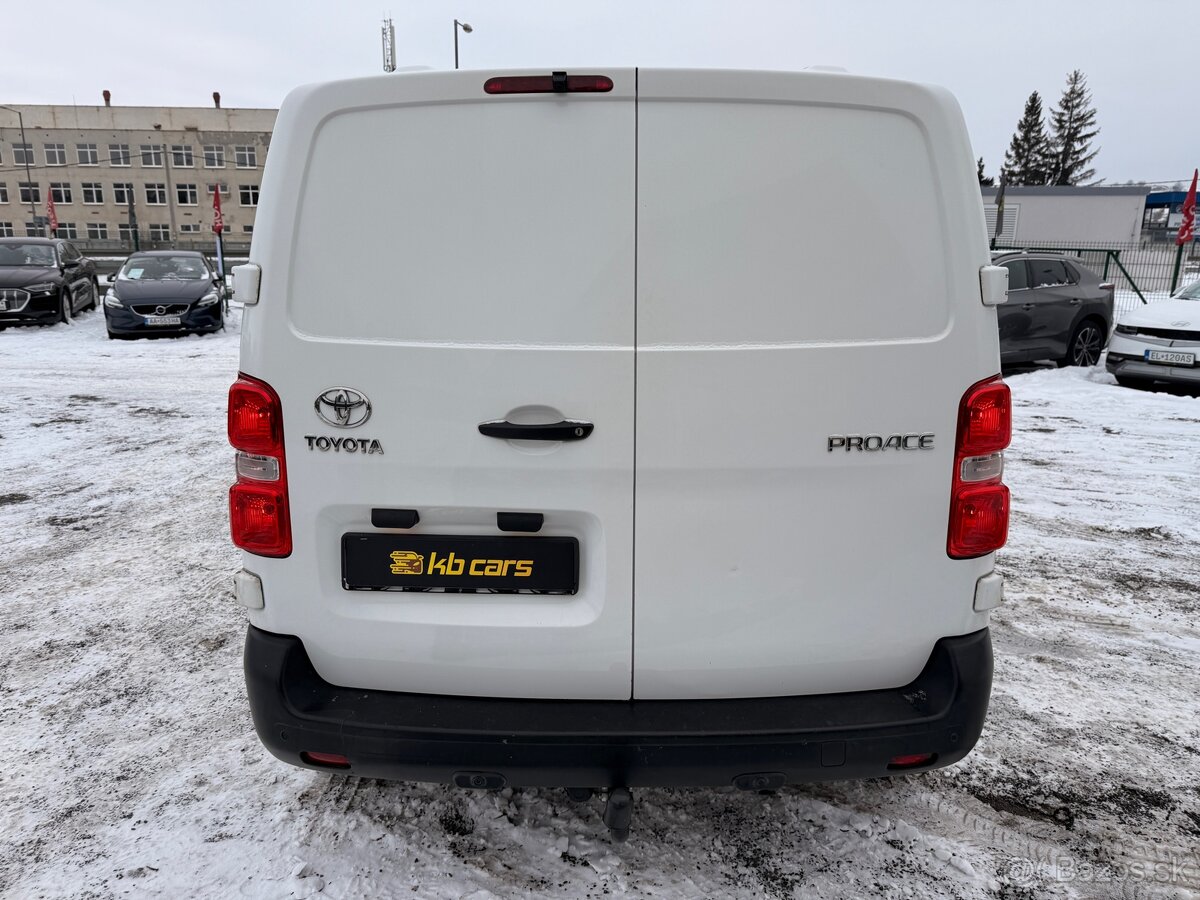 Toyota Proace 2.0 D - 5