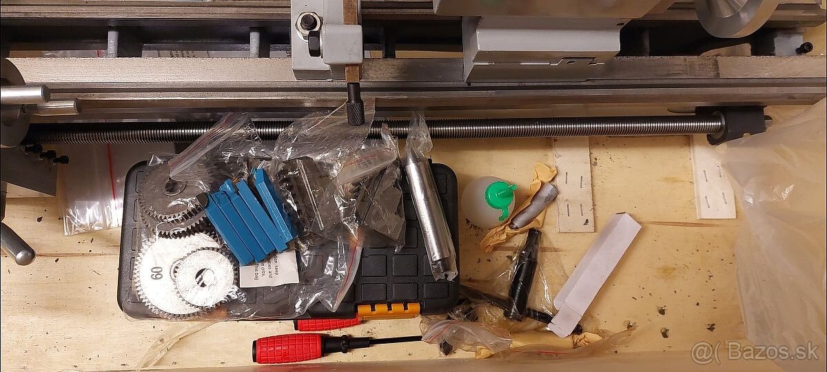 Sústruh na kov s aut.posuvom 1,1kW-(230V) stredova 750mm - 5