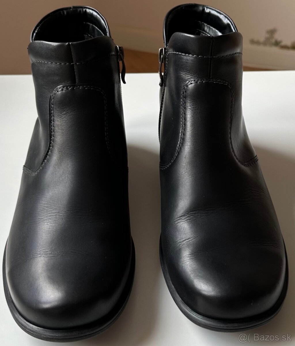 U42 DÁMSKE kožené čierne čižmičky zn.ARA za 50eur - 5