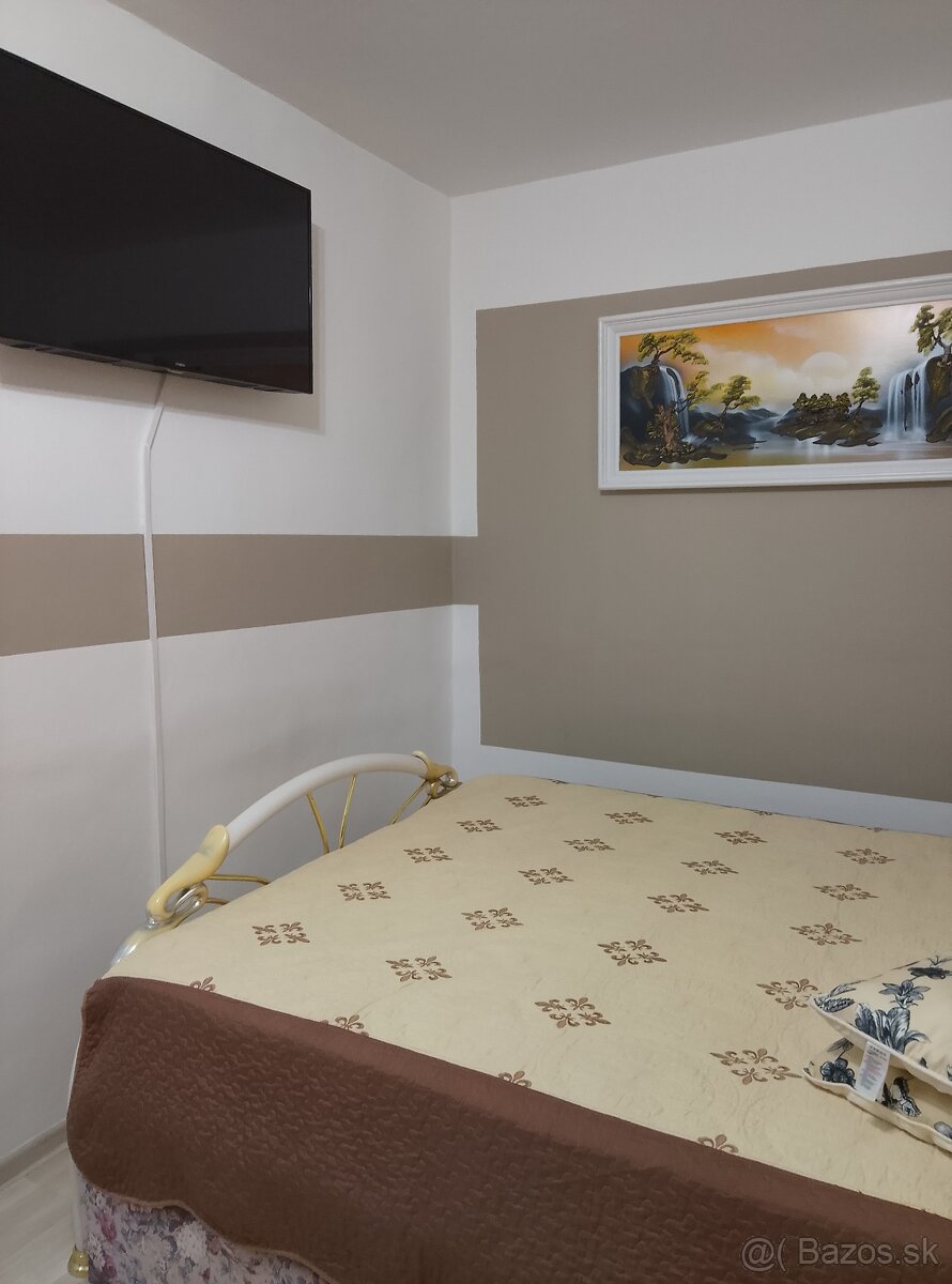 Predám 3 izbový byt v sečovciach v centre mesta - 5