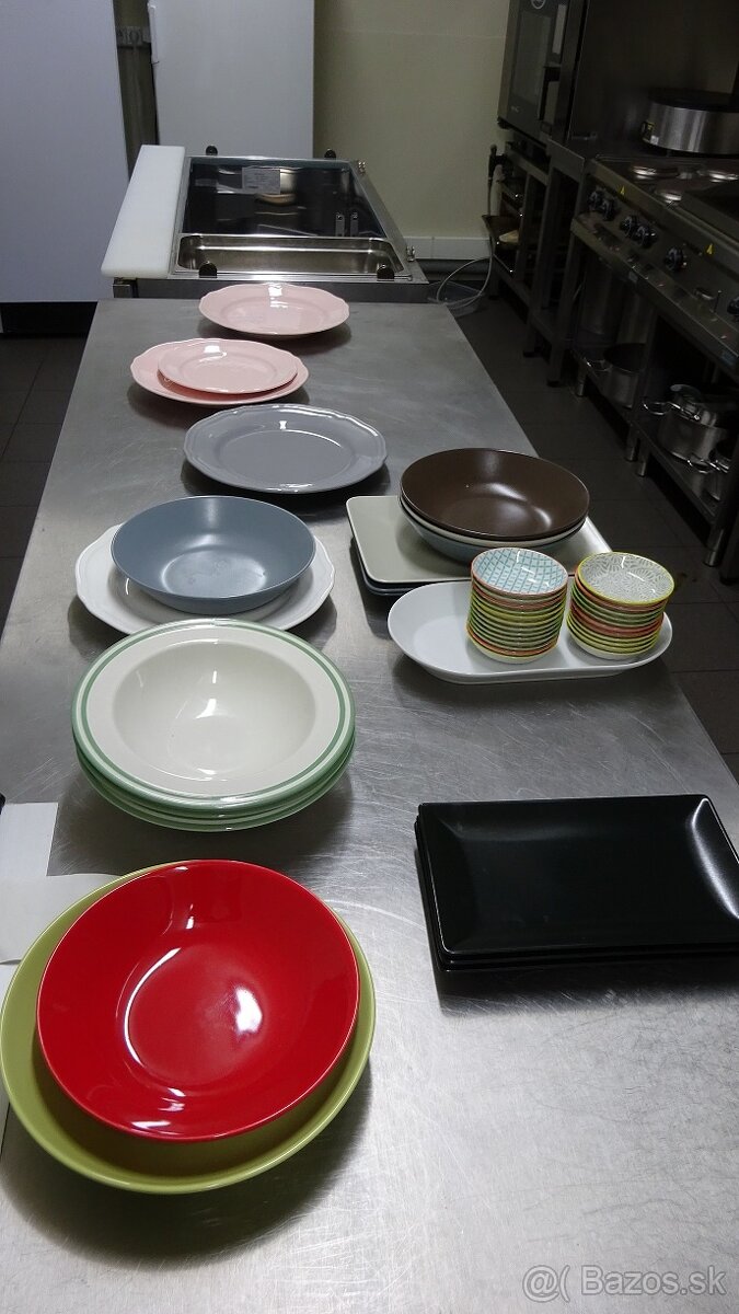 Predam kompletne vybavenie restauracie . - 5