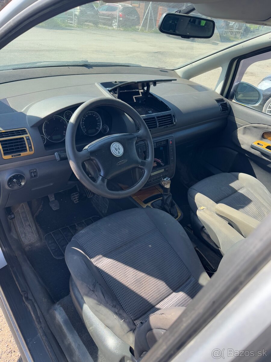 Rozpredám VW Sharan - 5