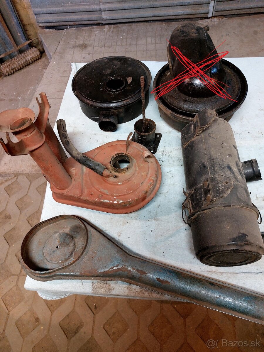 vzduchové filtre,kulisa radiacej paky,pedale,nadržka,brz.val - 5