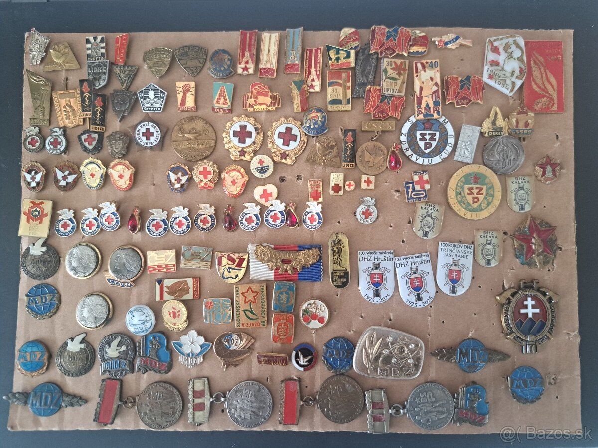 Predám odznaky 1 - 5