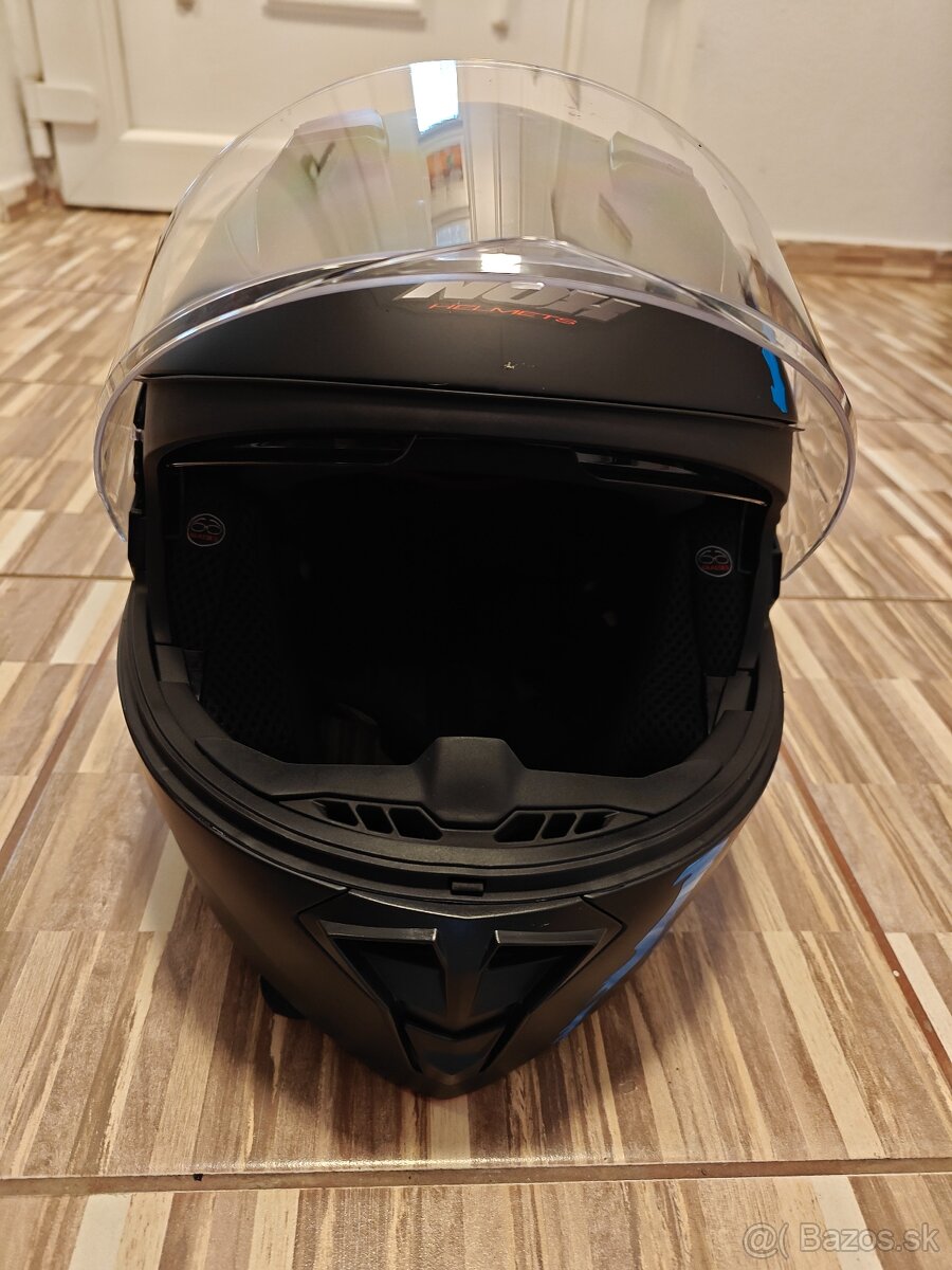 Predám helmu NOX ECER22 06 - 5