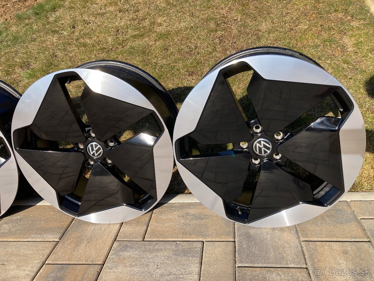 Alu sada VW SANYA ID3 5x112 R20 - 5