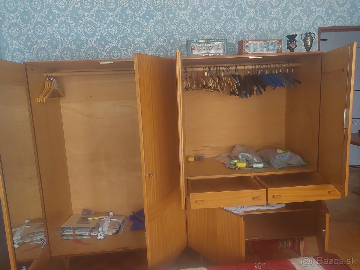 Darujem retro drevenú spálňu. - 5