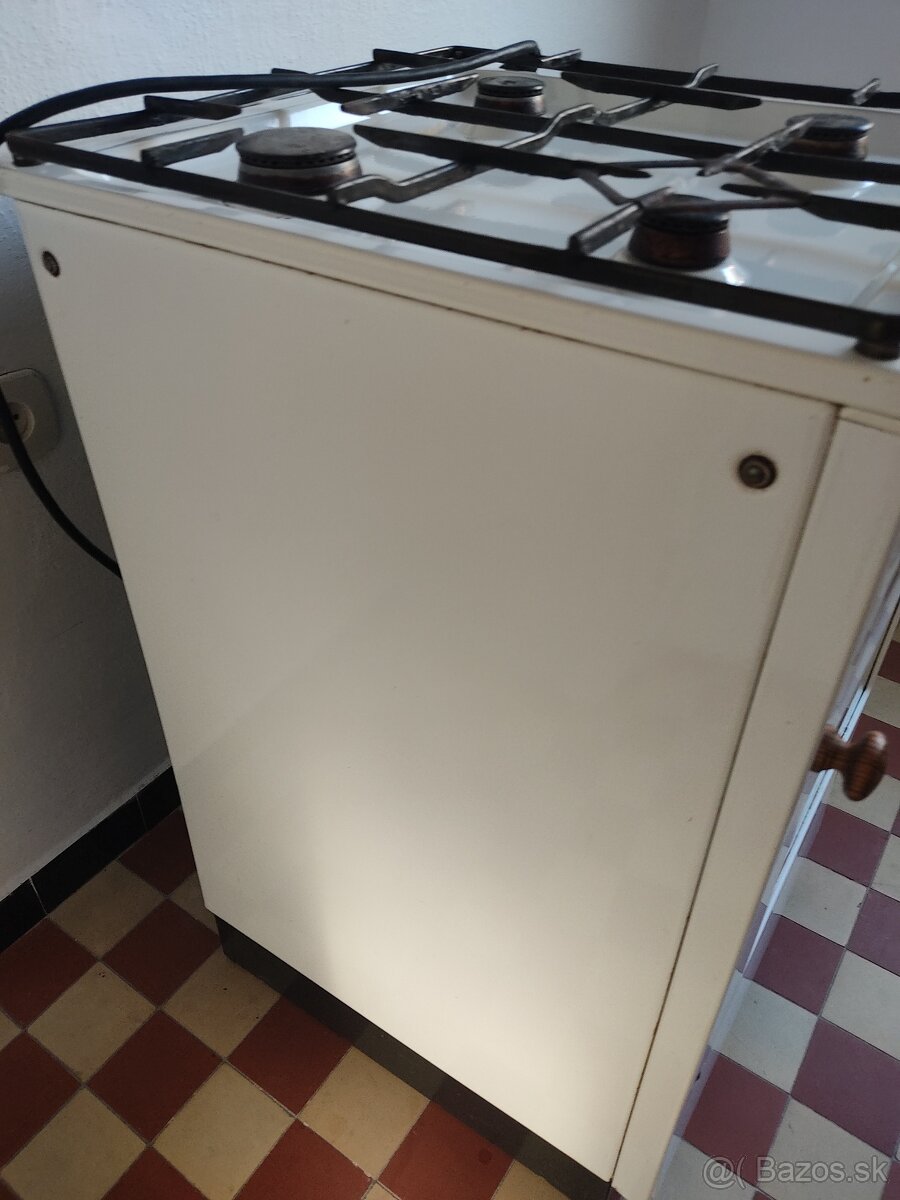 Predam plynovy sporak, elektrická rura - 5