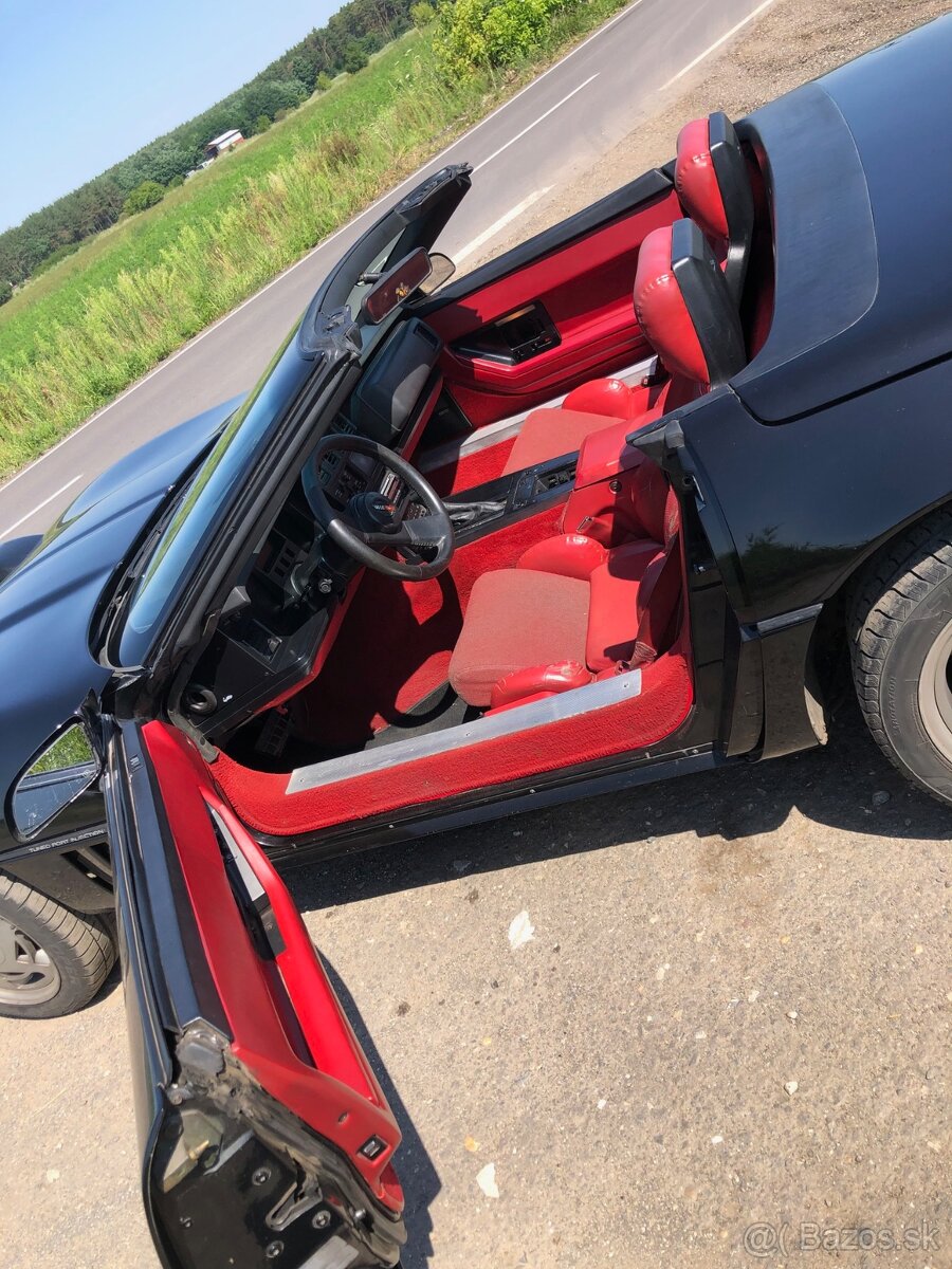 1989 Chevrolet Corvette C4 Convertible - 5