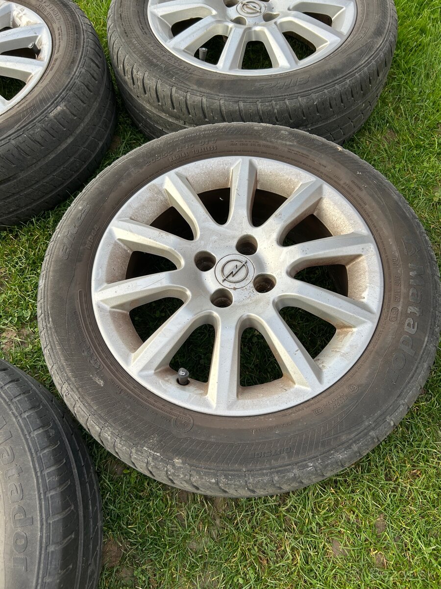 Predám disky Opel Astra - 5