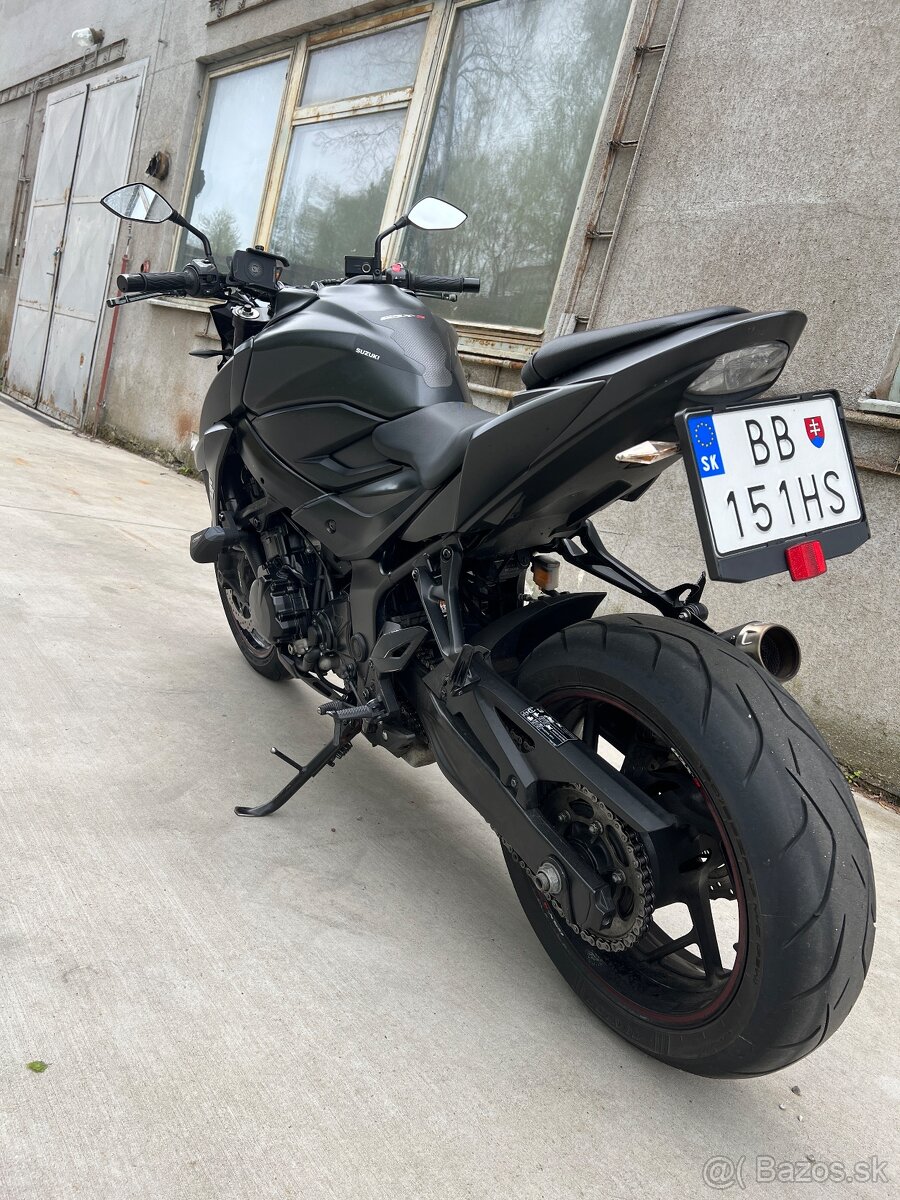 Suzuki GSX S 750 - 5