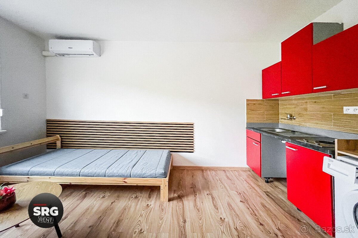 SRG | Garsónka na tichom mieste s dotykom prírody | Nábrežná - 5