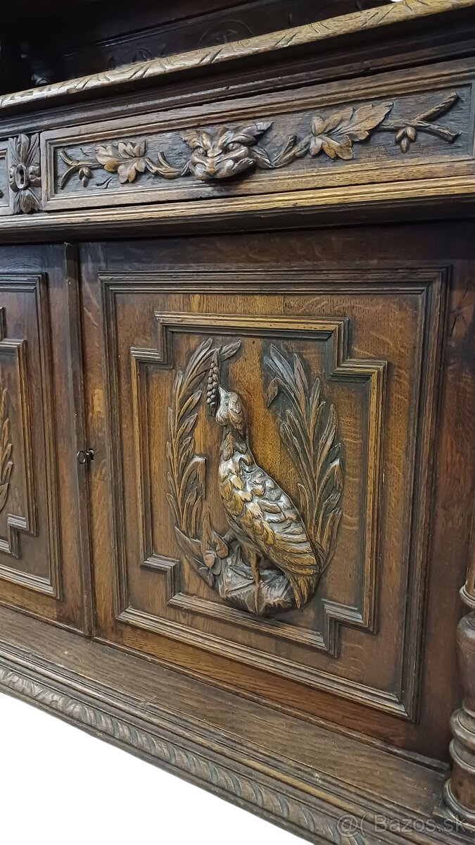 Starožitný nabytok - 5