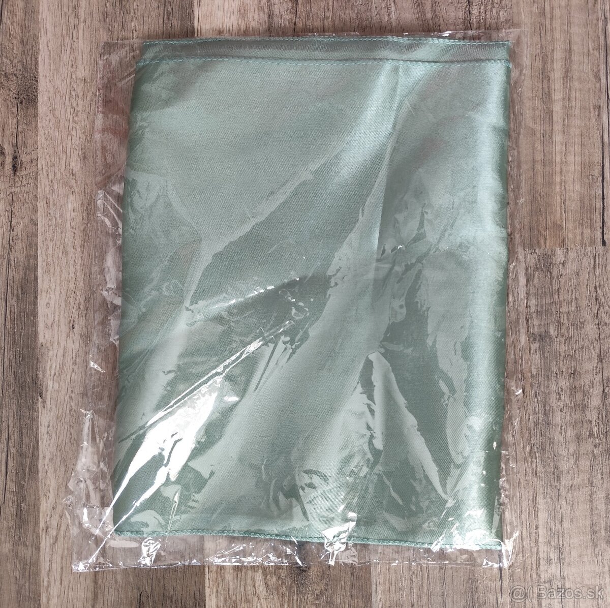 červené elastické mašle s brošňou - 5