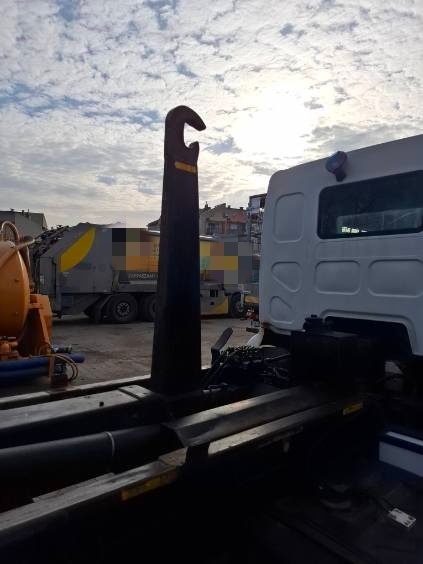 Renault Midlum 12.180 Hákový nosič kontajnerov kp7 - 5