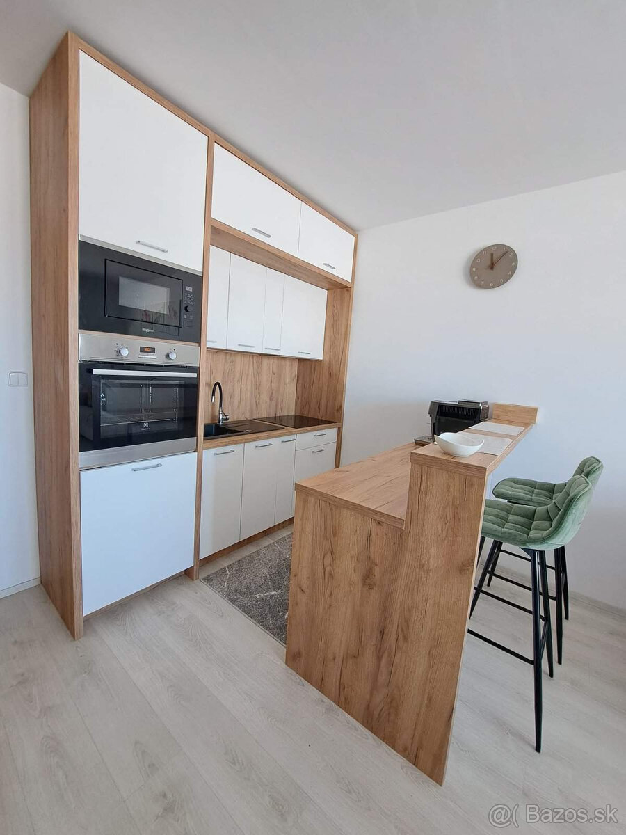 Prenájom nadštandardnej garsónky v Poprade - 5