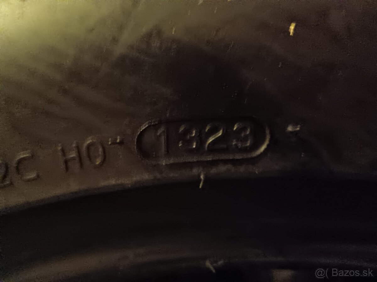 Letné pneumatiky Hankook 235 60 r18 - 5