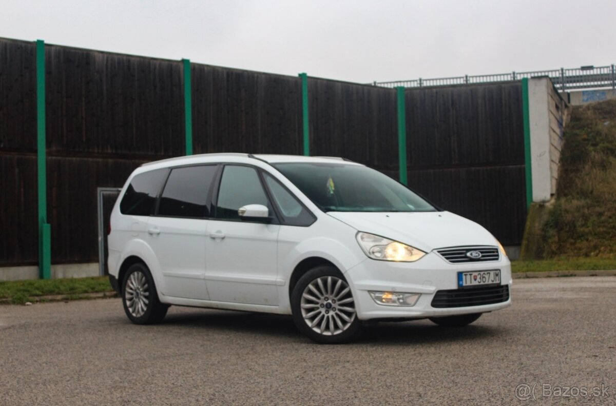 Ford Galaxy 2.0 TDCi DPF PowerShift Titanium AJ NA SPLÁTKY - 5