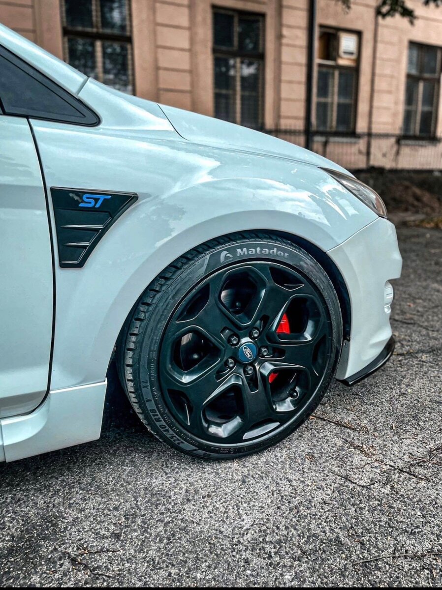 Ford focus ST/RS - 5