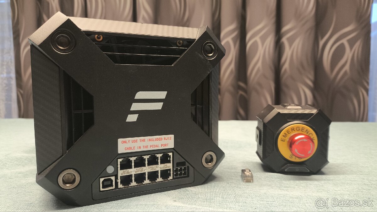 Fanatec Podium DD2 (25\text{ Nm}) + E-Stop, krabica - 5