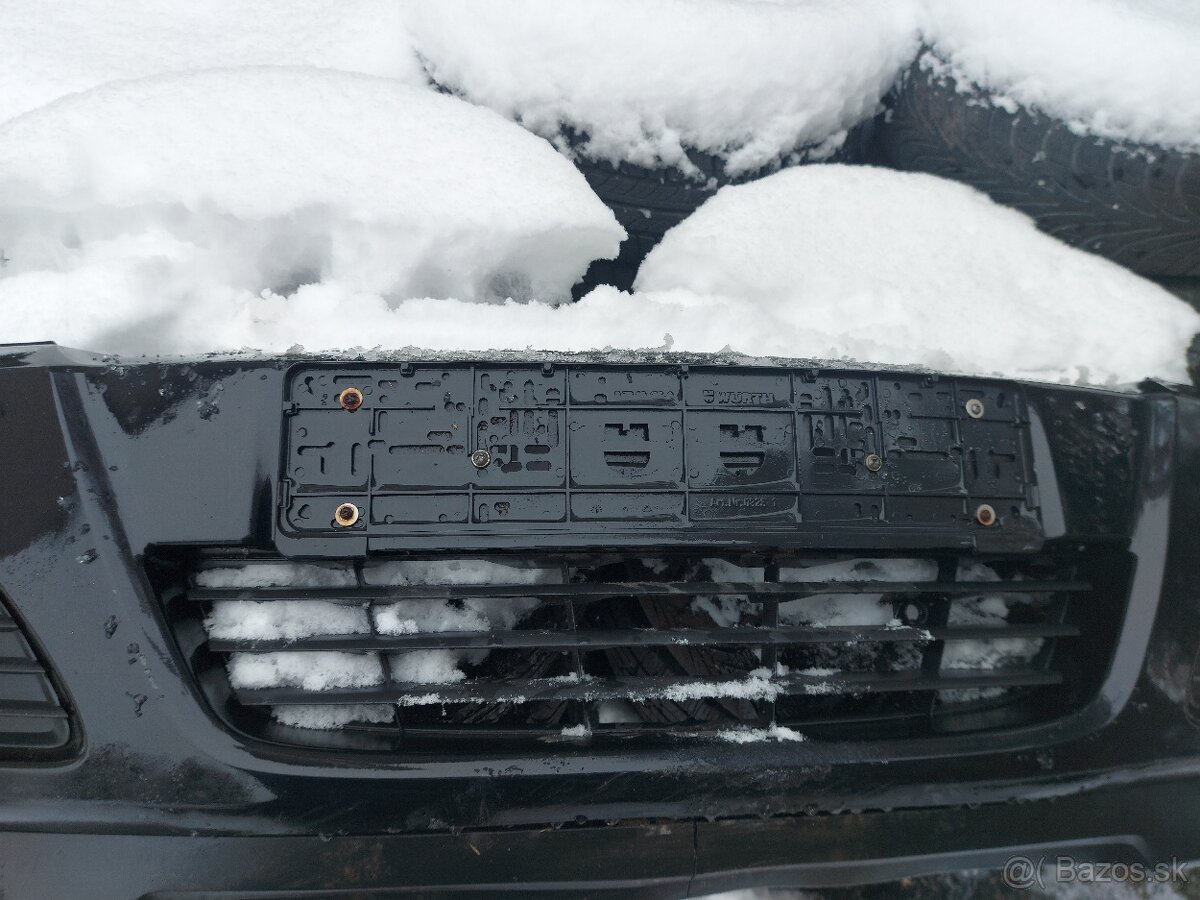 OPEL ASTRA H - přední nárazník - 5