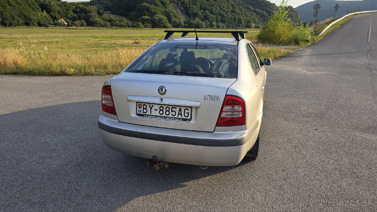 Škoda Octavia 1.6i - 5