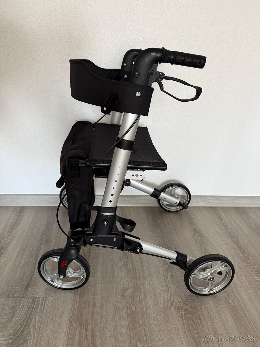 Chodítko pre seniorov štvorkolesové ANTAR - 5