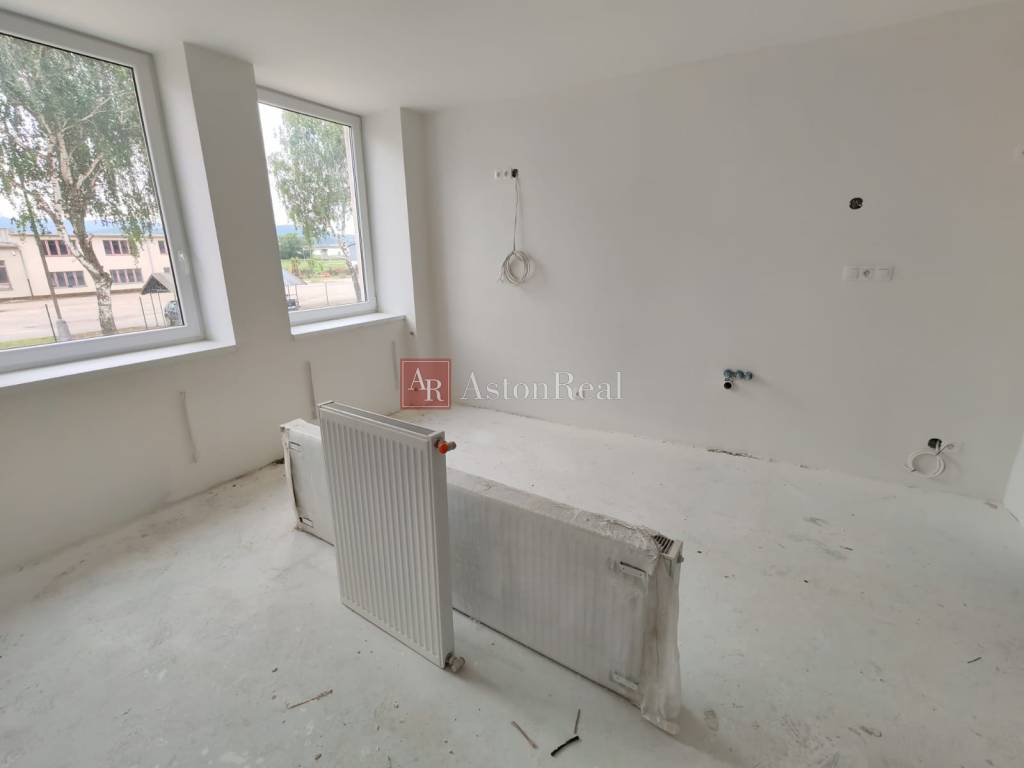 Byt 3+kk, 58,74m2, vyvýšené prízemie, parkovacie miesto, Cho - 5