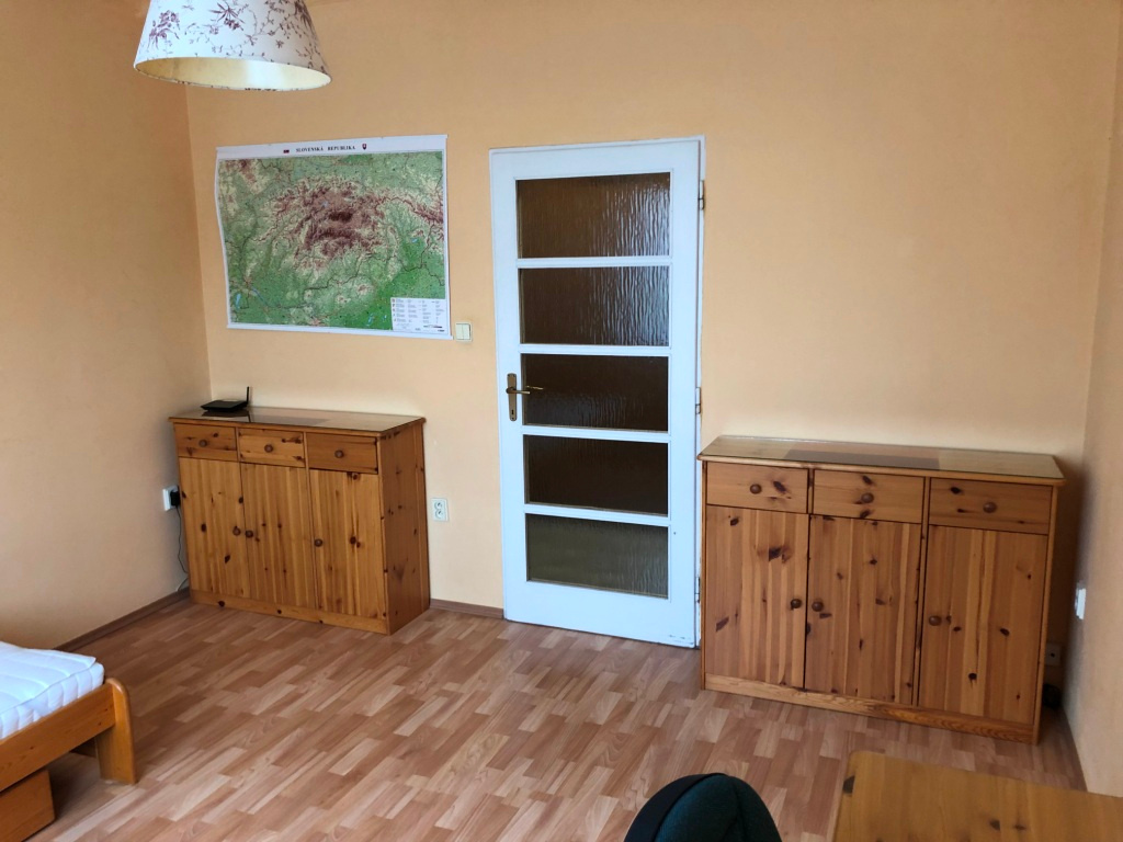 2 izbový zariadený byt na Kmeťovom námestí - 5