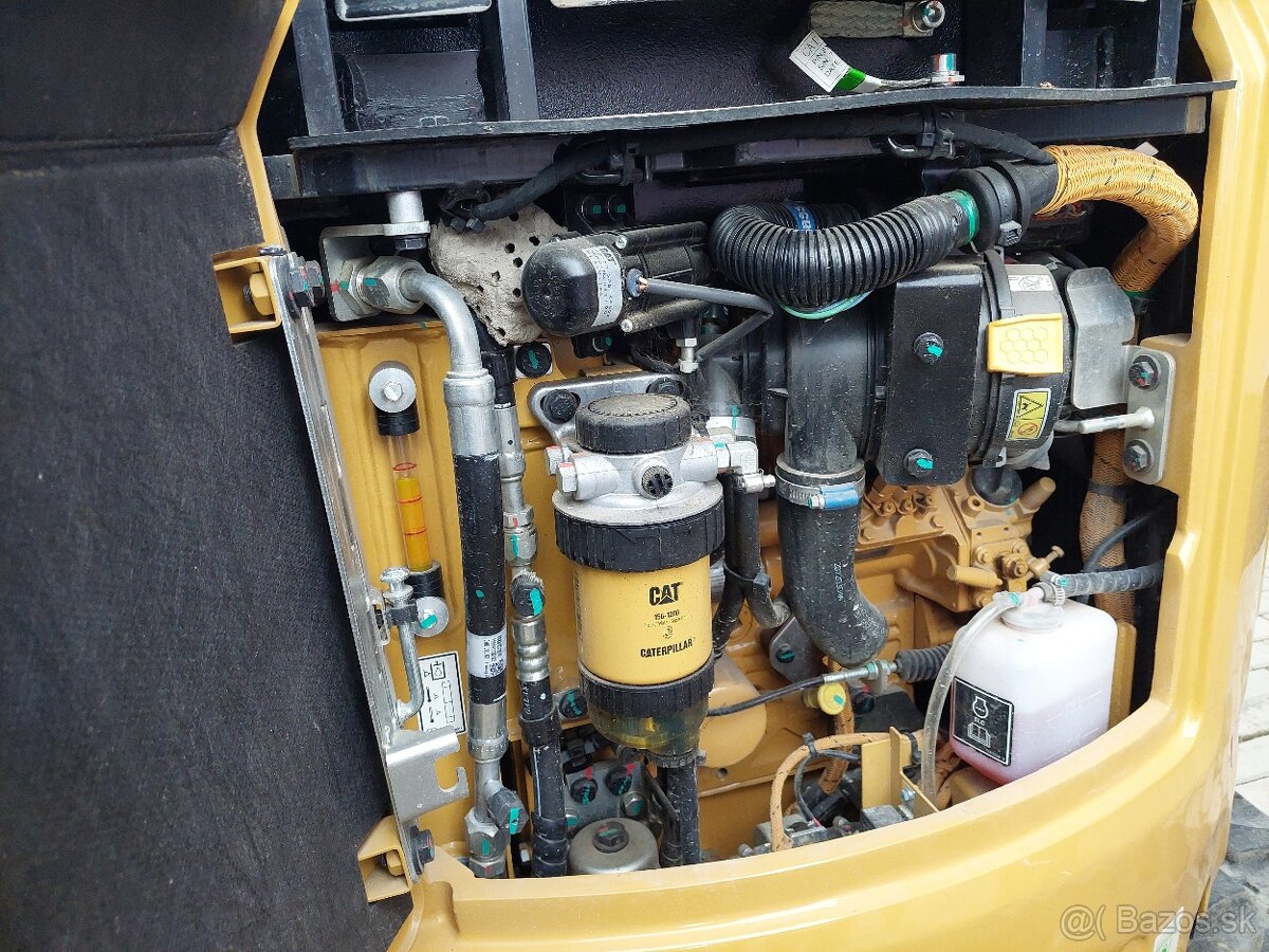 Caterpillar 302CR NG - 5