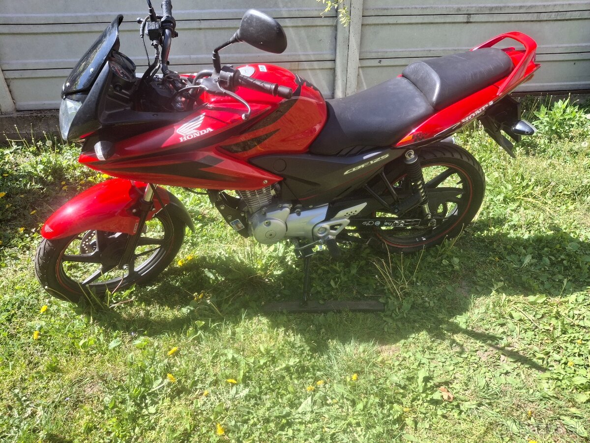 Honda 125 cbf - 5