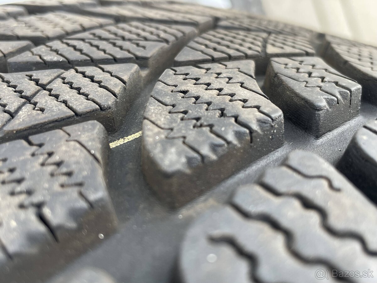 VERONA orig.VW Passat R-Line 5x112 8j x19 ET 44 - 5