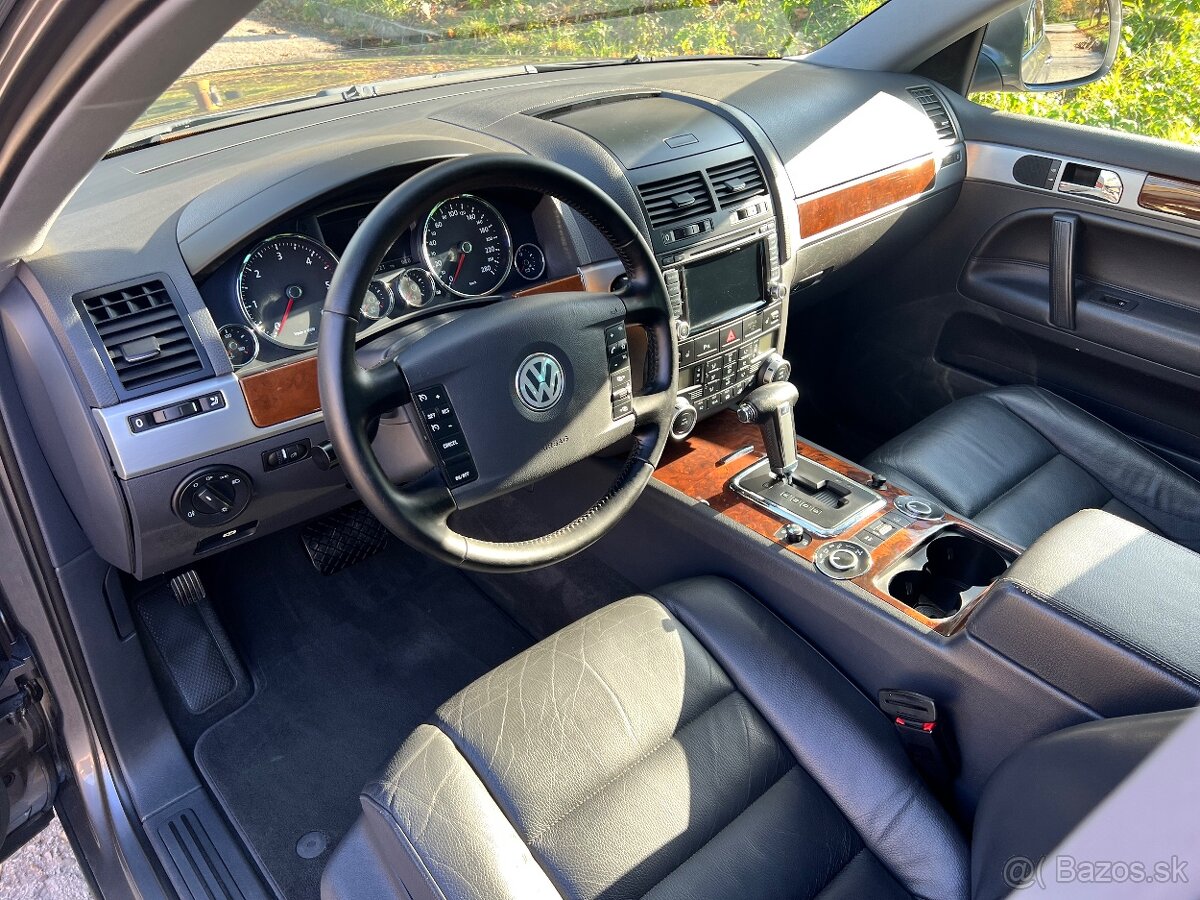 Volkswagen Touareg 3.0TDI V6 - 5