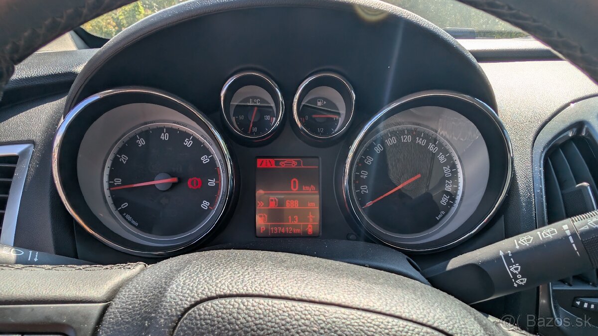 Opel Astra 1.4 turbo automat - 5