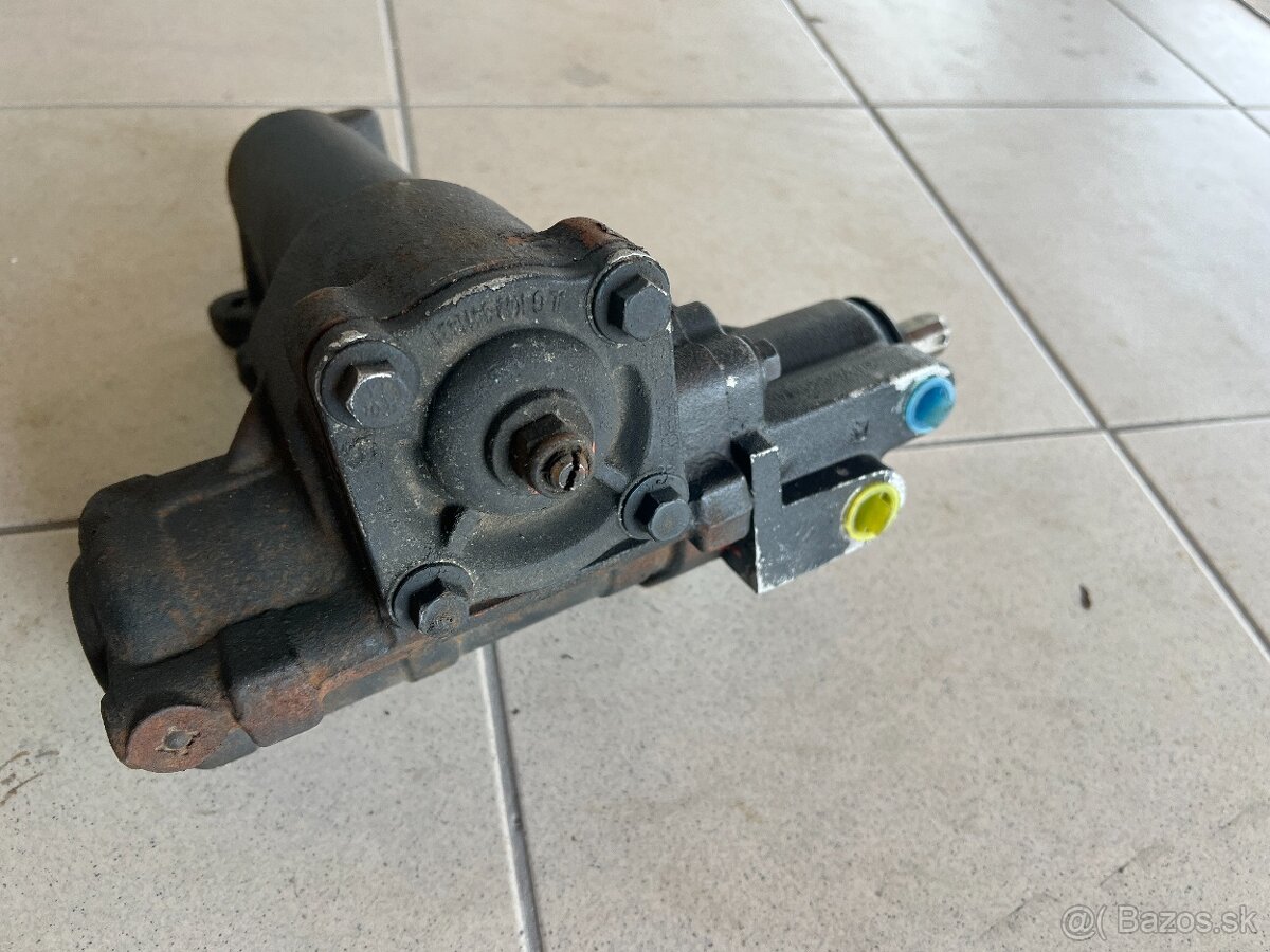 Predam domcek riadenia Jeep Wrangler JK