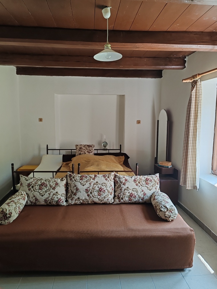 Na predaj chalupa s chatou myjavské kopanice - 5