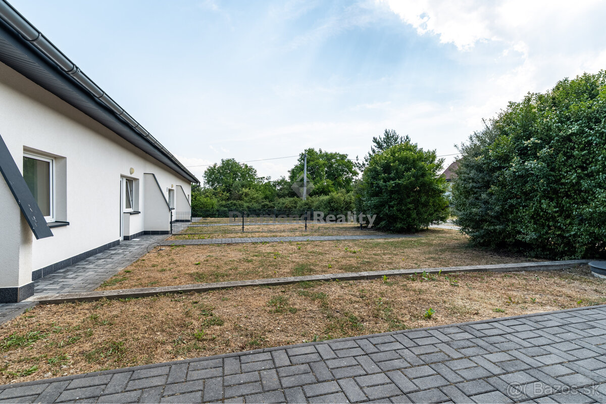 NA PREDAJ JEDNOPODLAŽNÝ 3 IZBOVÝ RODINNÝ DOM SO ZÁHRADOU | K - 5