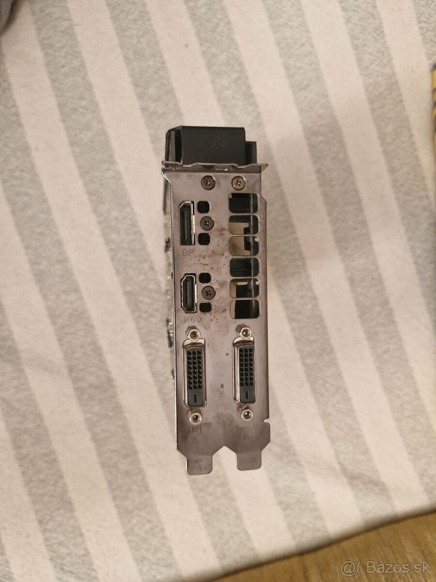 AMD Sapphire Nitro+ RX 570 4GB - 5