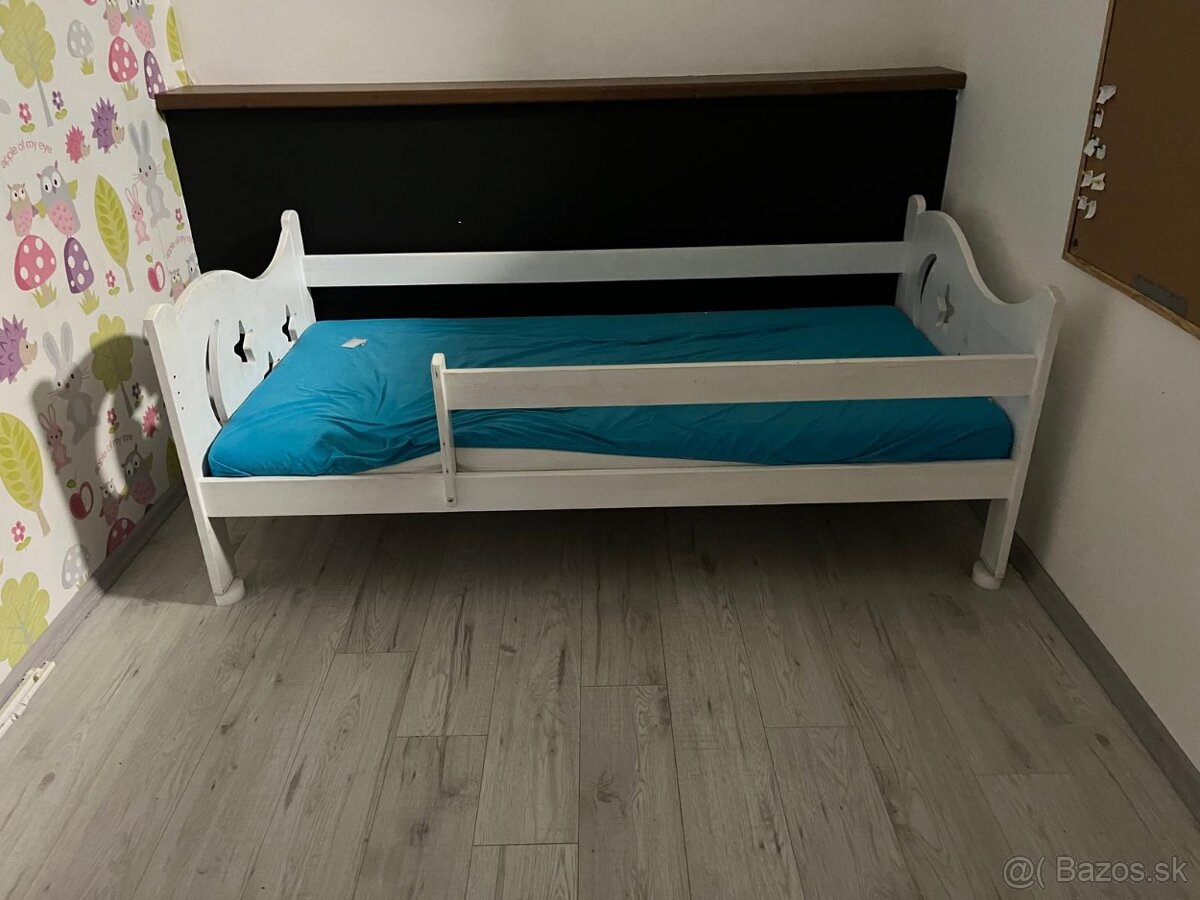 Skriňa pre dieťa + posteľ - 5