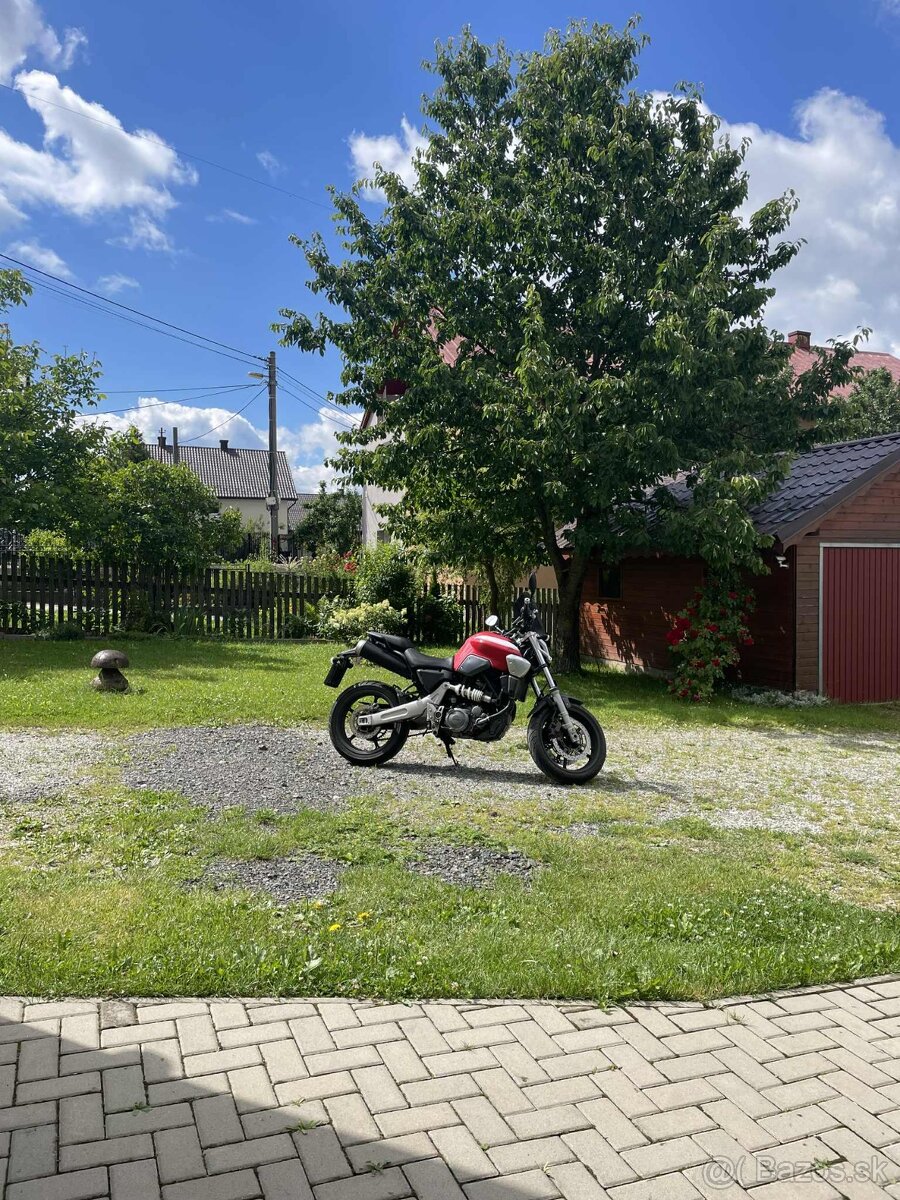 Yamaha MT03 660cm³ 35kW - 5