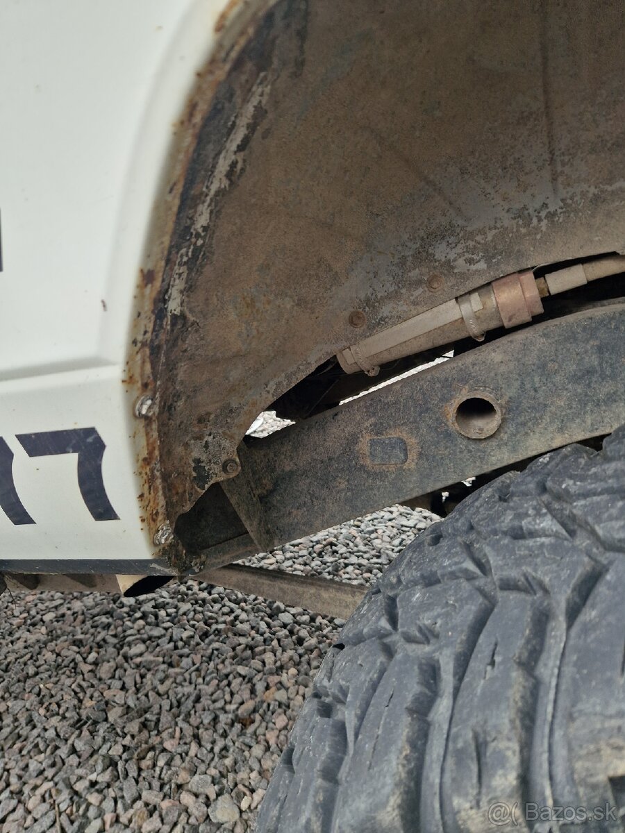 Toyota Land Cruiser 73 3.0 TD - 5