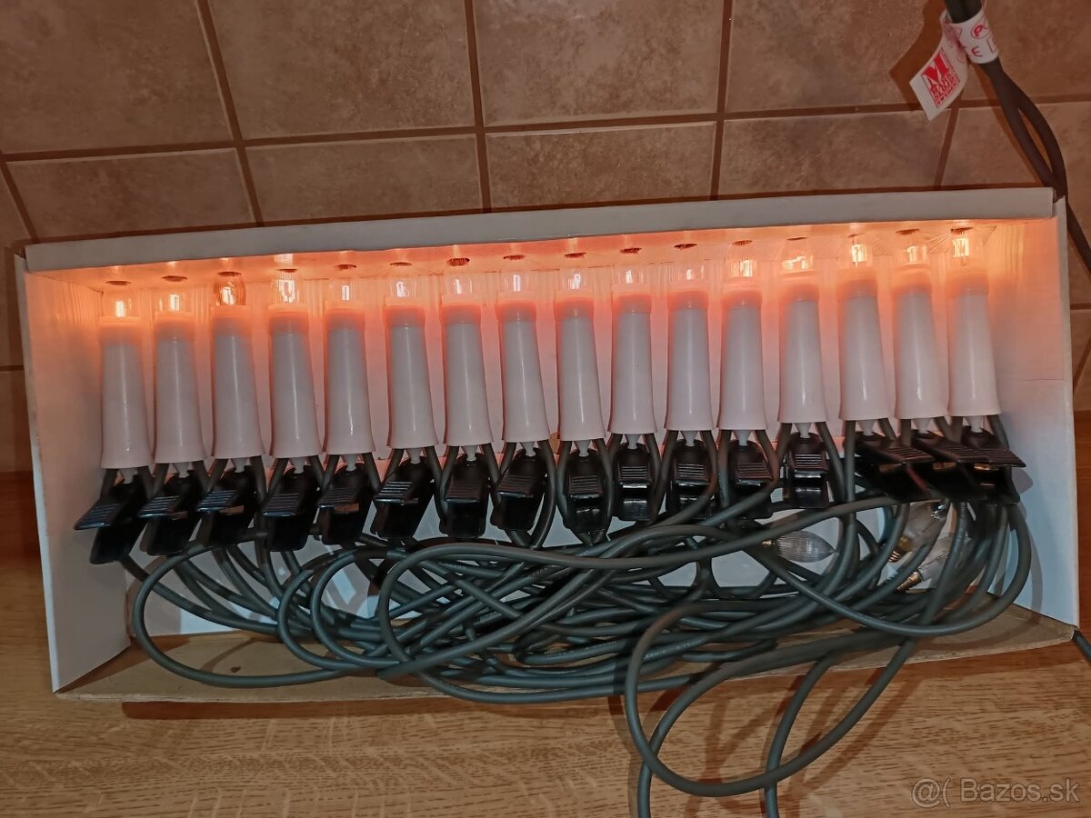 Vonkajšie, vianočné svetielka. - 5