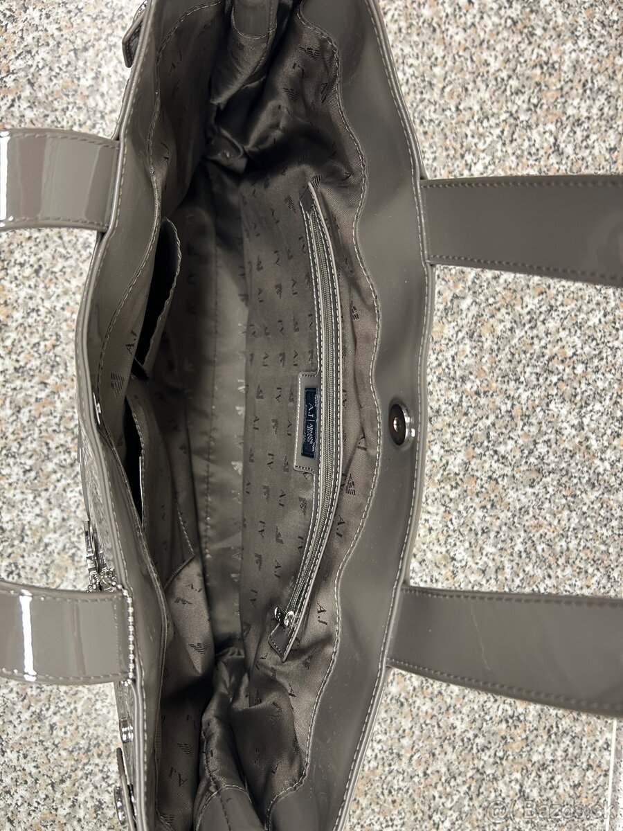 Predám kabelku Armani Jeans - 5