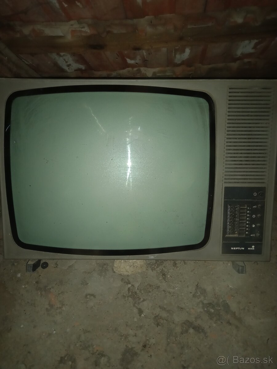 Predám retro televizor - 5